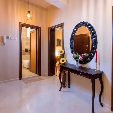 Sea Garden - First Line&free Parking Apartment